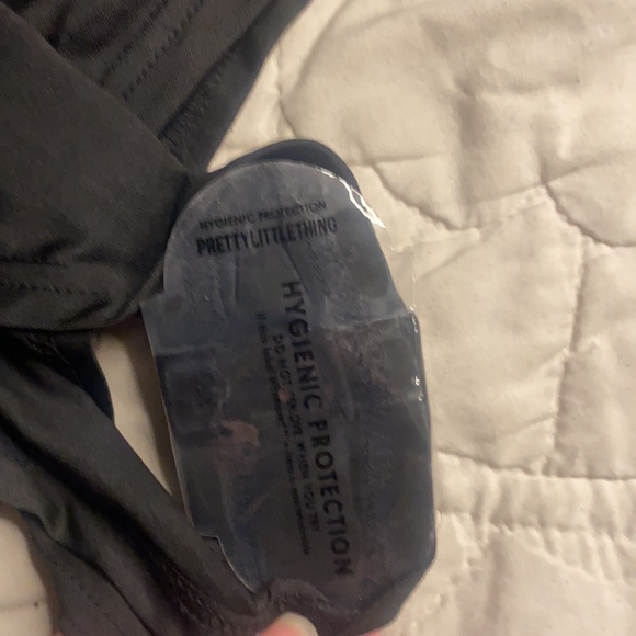 Pretty little thing bodysuit - Picture 3 of 3